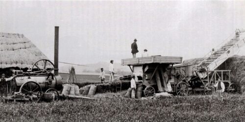 1880 - Reading Ironworks - BE&A Portable engine working and threshing machine near Farnham (From Reading Iron Works by Jonathan Brown)