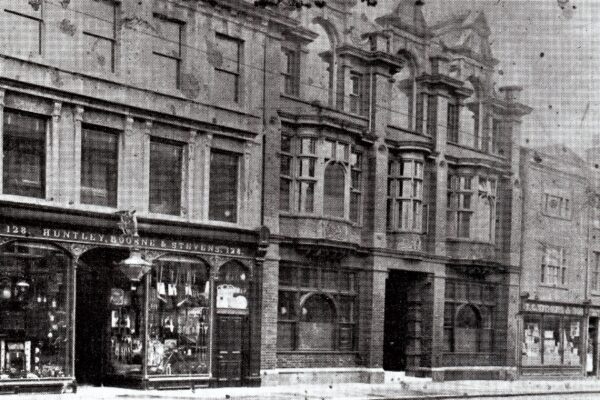 1912 - HBS - London Street (library)