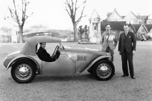 1950 - Buckler Car - First production car Thames Side promenade (Reading Library)
